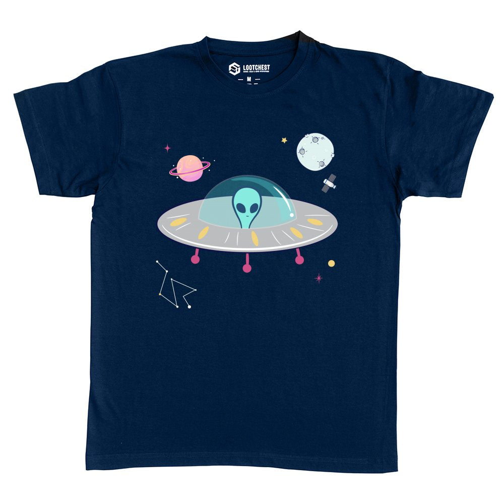 Alien UFO im Weltraum